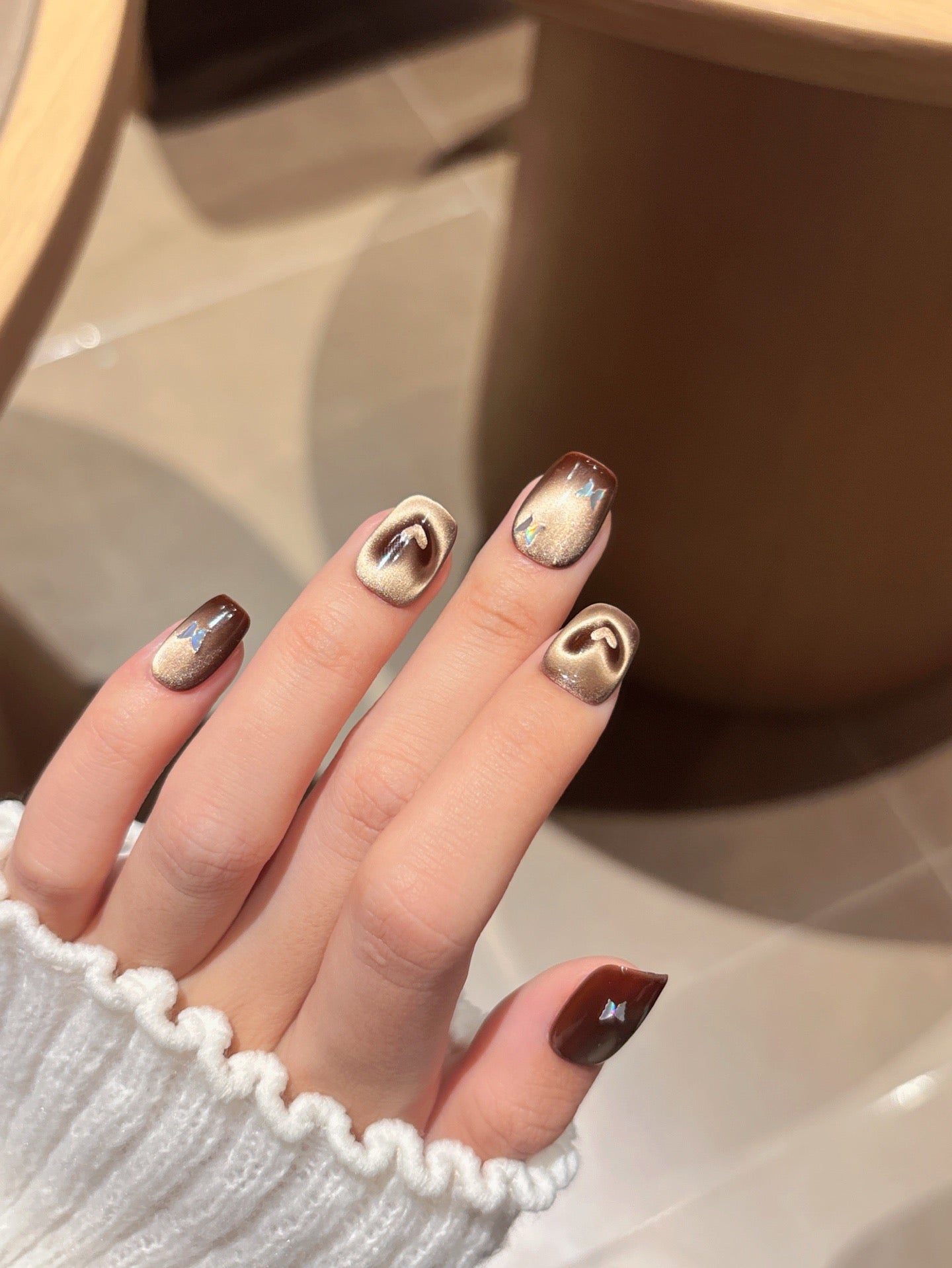 [Pre Order] 貓眼愛心光紋穿戴甲 Cat Eye Heart Pattern Press-On Nails