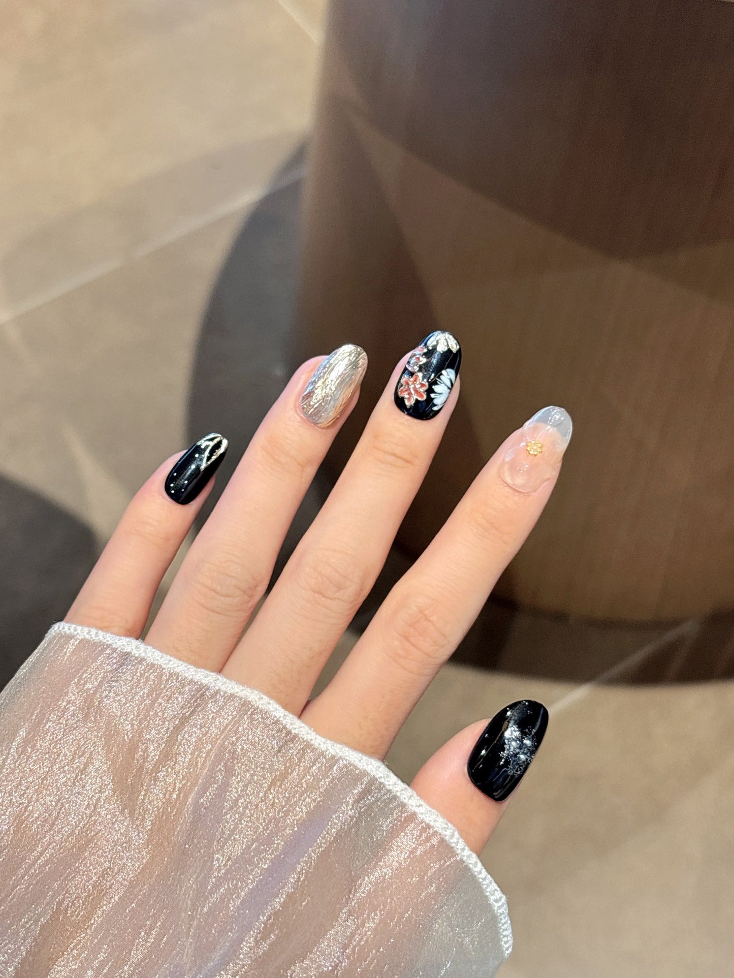 [Pre Order]黑金花語穿戴甲 Midnight Bloom Press-On Nails