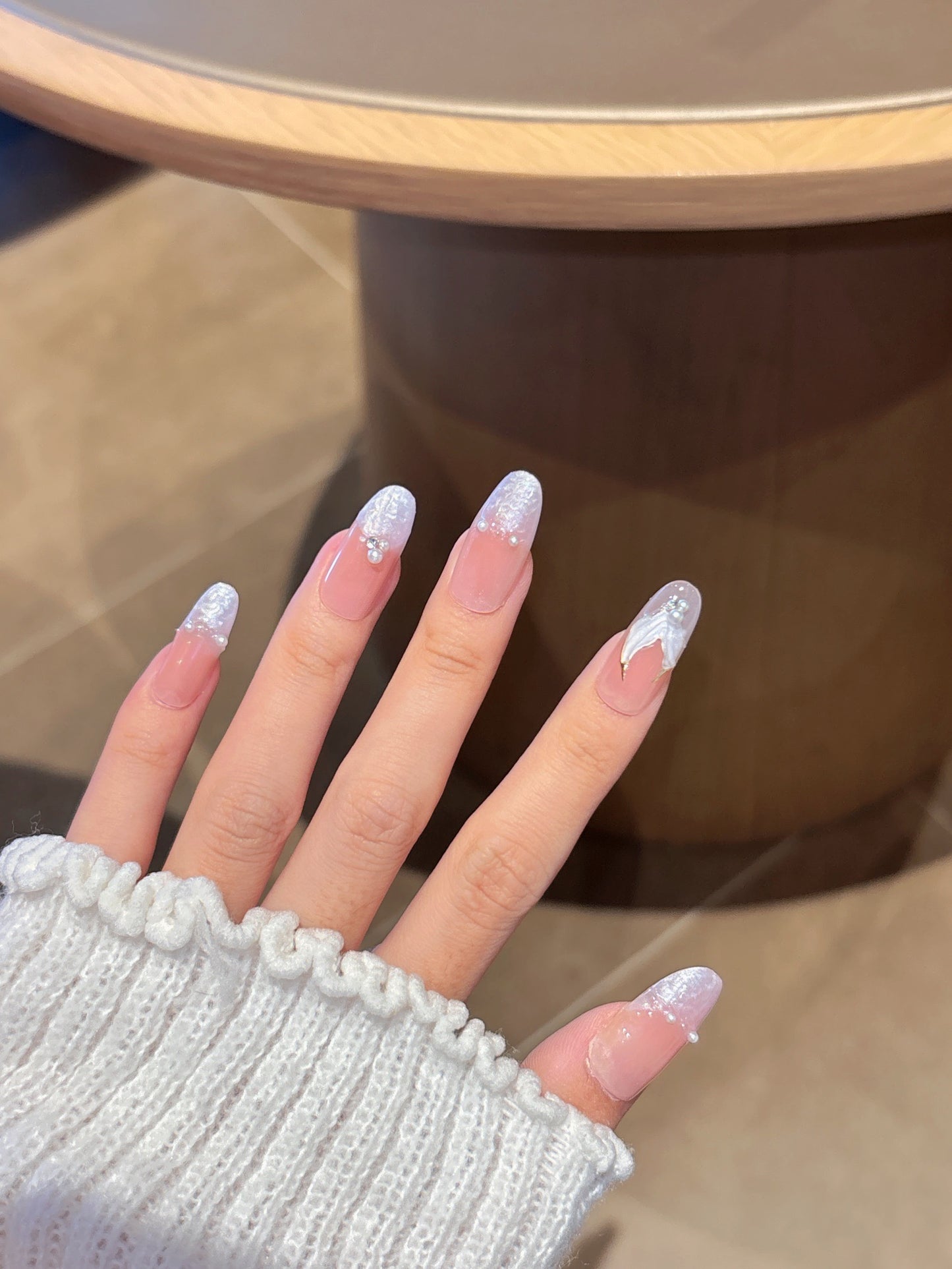 [Pre Order] Pearl Butterfly Love Press - on Nails 粉透珍珠蝴蝶穿戴甲