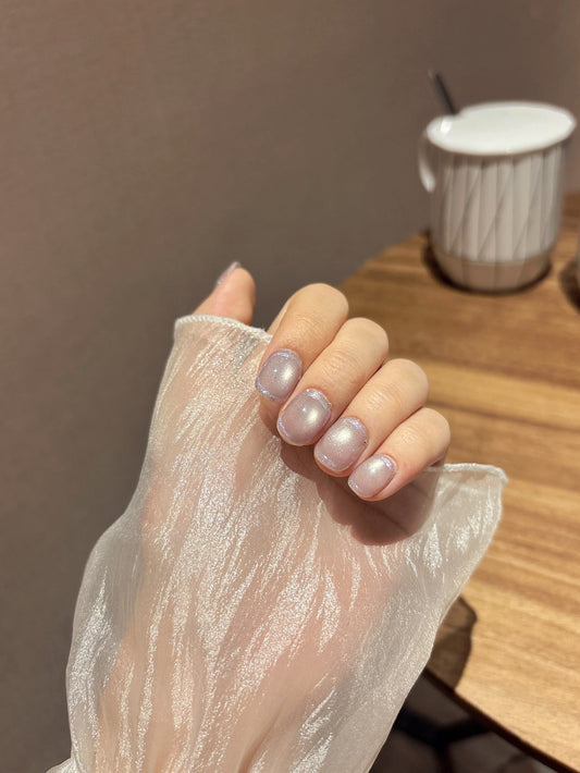 [Pre Order] 薰衣草貓眼穿戴甲 Lavender Cat-Eye Press-On Nails