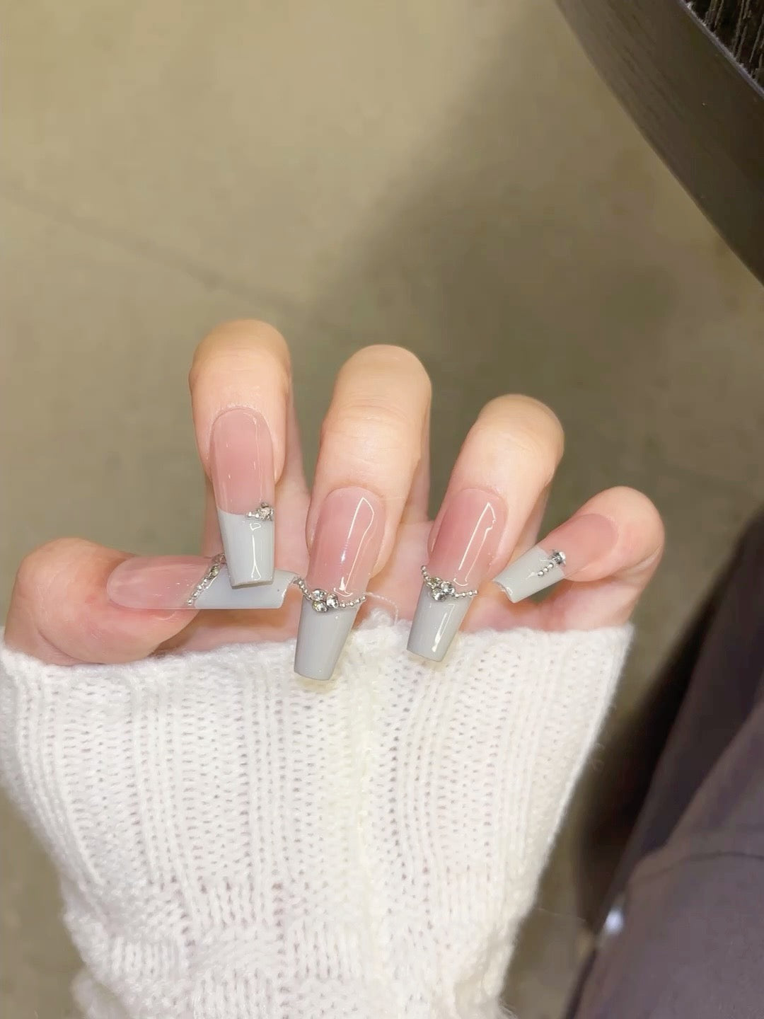 [Pre Order] 月光法式穿戴甲 Moonlight French Press On Nails