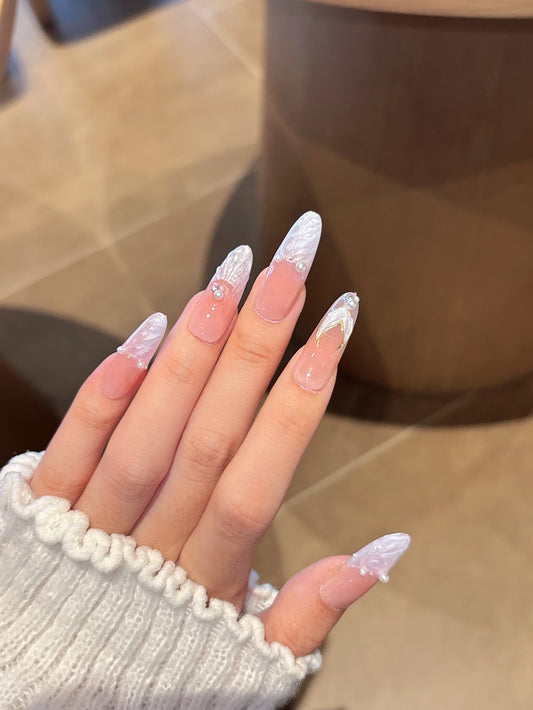 [Pre Order] 冰雪夢幻穿戴甲 Frosted Dream Press On Nail