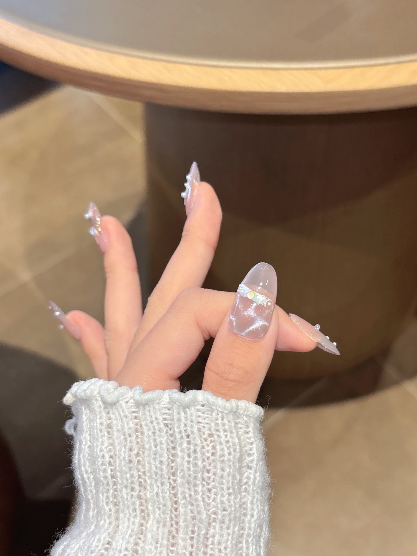 [Pre Order]Iridescent Mermaid Pearl Press-On Nails 幻彩美人魚珍珠穿戴甲