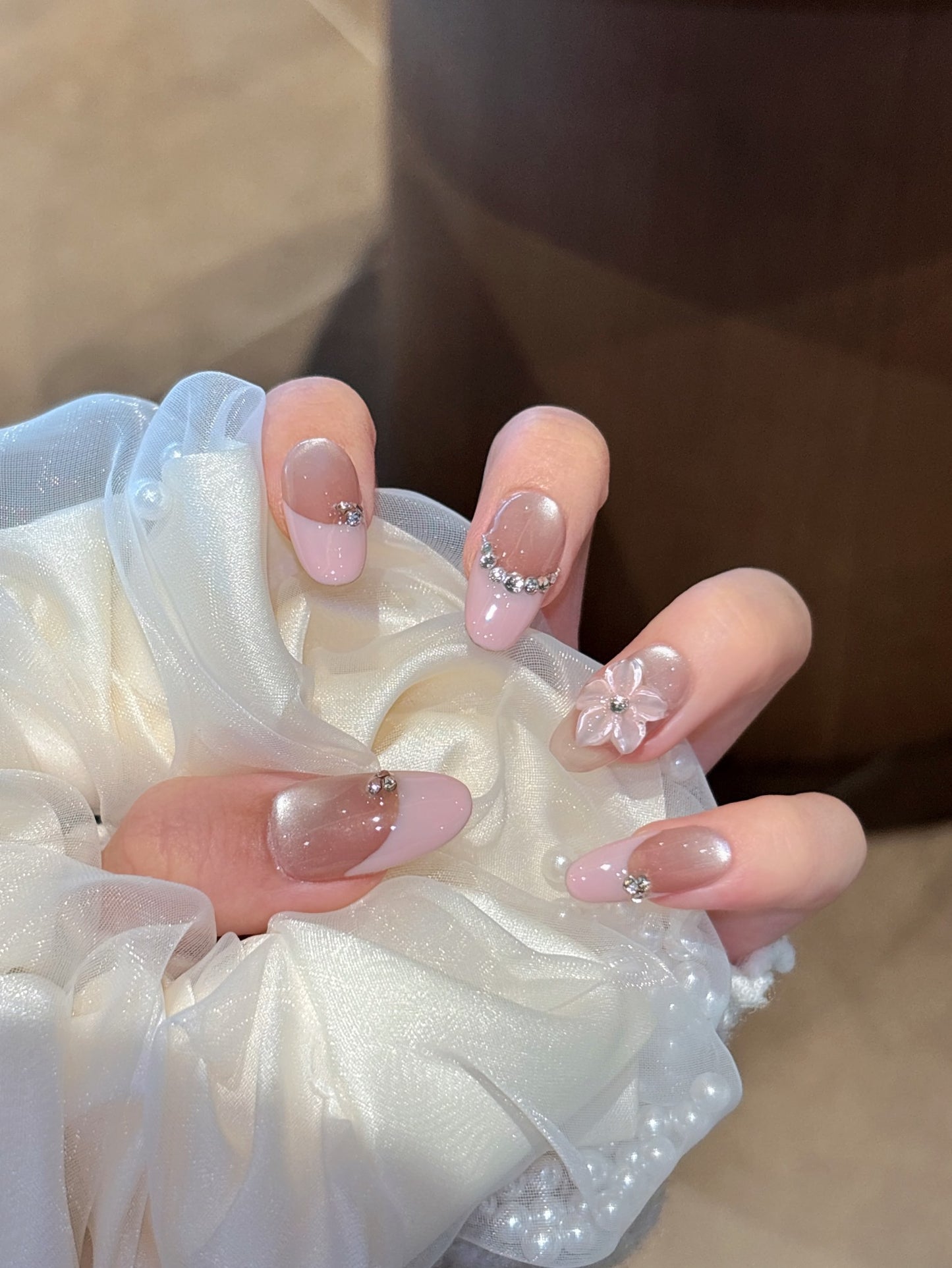 [Pre Order] Soft Pink Blossoming Press - on Nails 粉鑽花漾穿戴甲