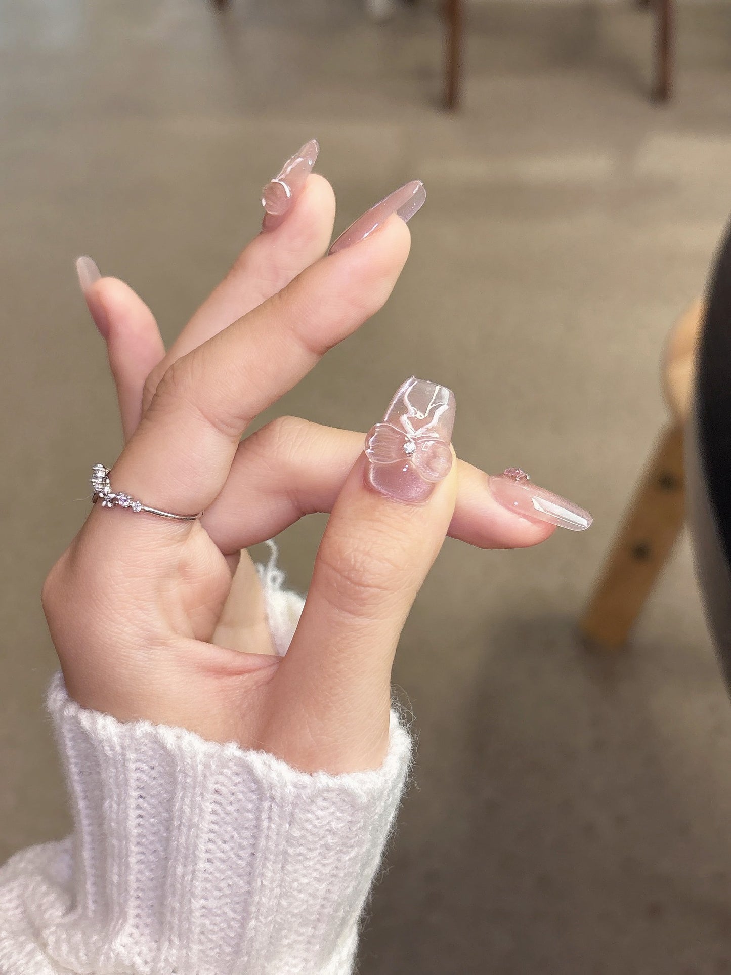 [Pre Order] 透明蕾絲穿戴甲 Sheer Lace Press-On Nails