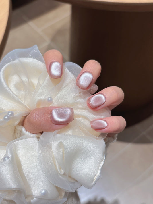 [Pre Order] 柔光貓眼穿戴甲 Sheen Cat Eye Press-On Nails