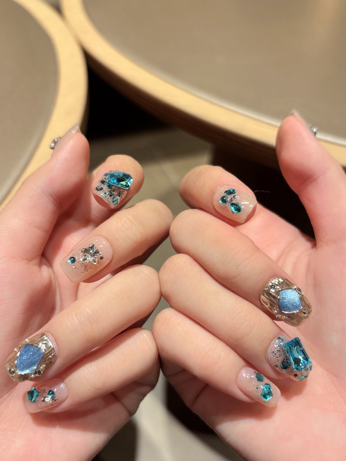 [Pre Order] 幾何寶石水光穿戴甲 Geometric Gemstone Luster Press-On Nails