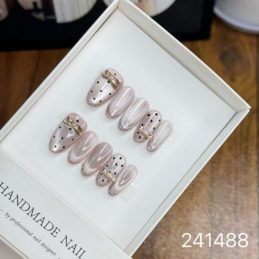 [Pre Order] 典雅點綴穿戴甲 Elegant Accent Press On Nail