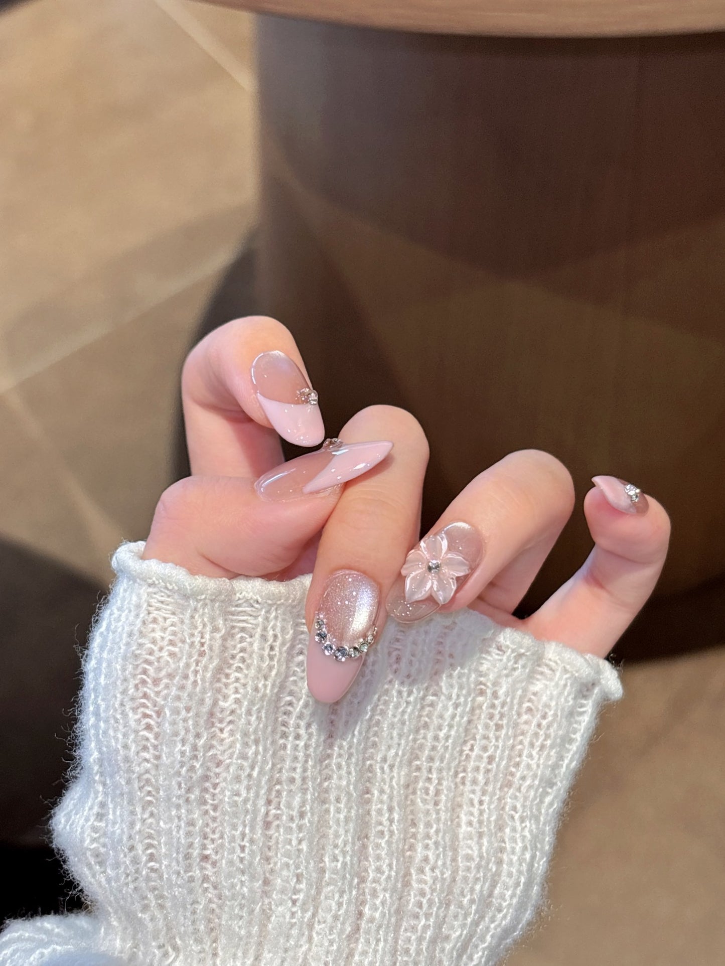 [Pre Order] Soft Pink Blossoming Press - on Nails 粉鑽花漾穿戴甲