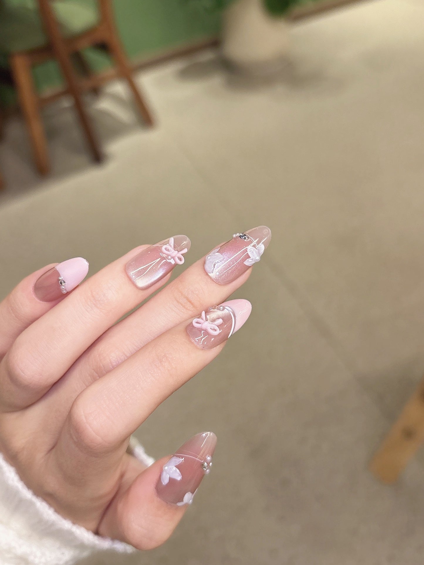 [Pre Order] 法式甜心穿戴甲 Chic French Press-On Nails
