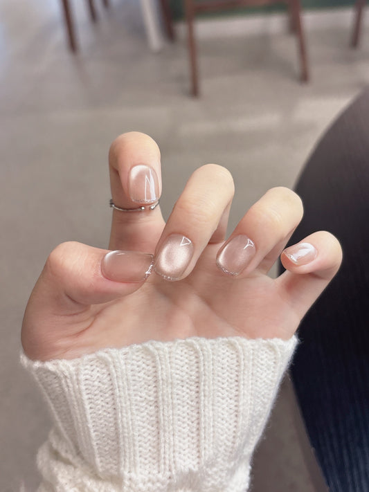 [Pre Order] 銀邊貓眼穿戴甲 Silver Lining Cat-Eye Press-On Nails