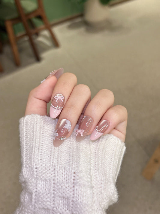 [Pre Order] 法式甜心穿戴甲 Chic French Press-On Nails