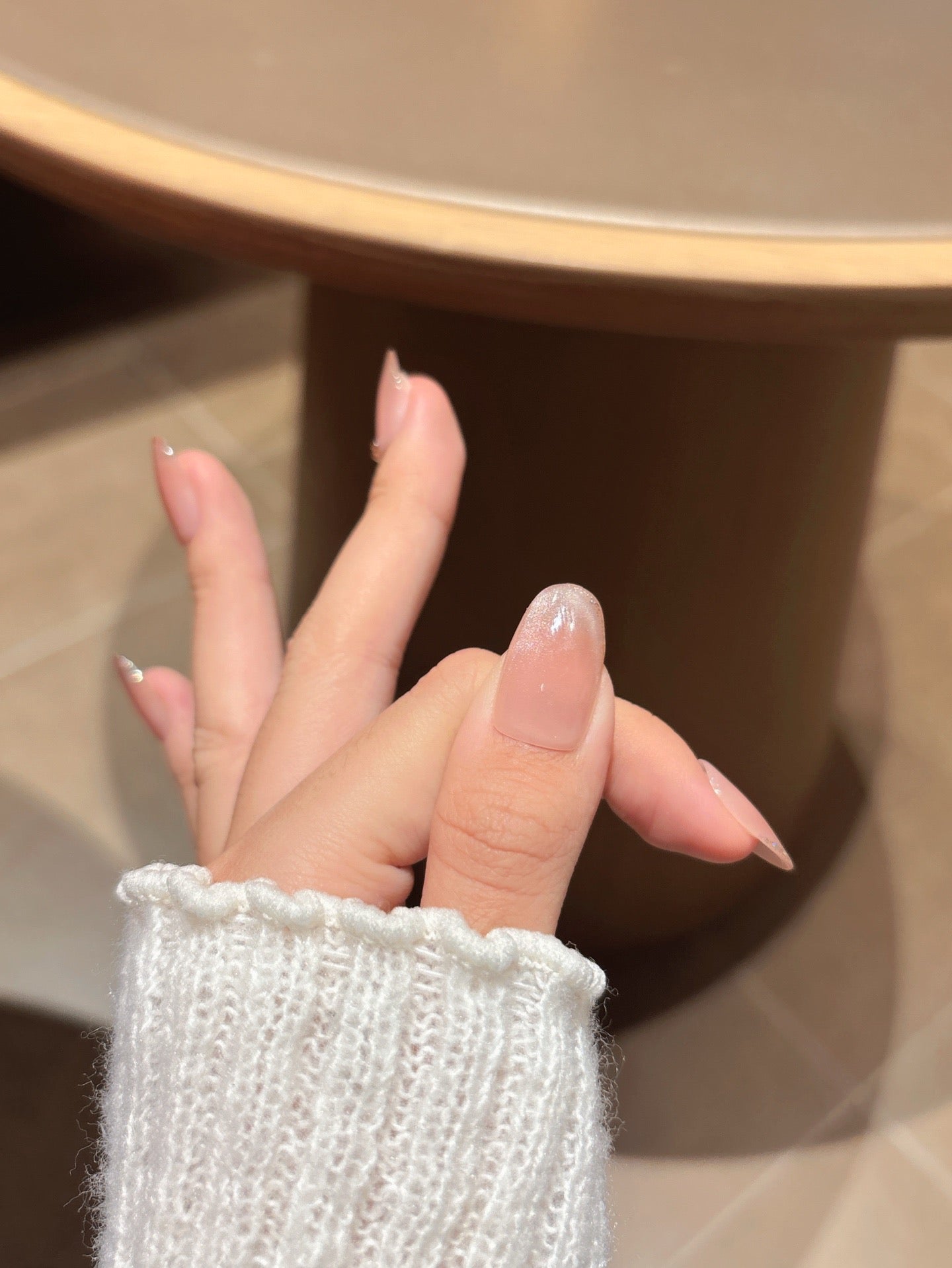 [Pre Order] 清透漸層亮粉鑽飾穿戴甲 Sheer Ombre Glitter Charm Press-On Nails