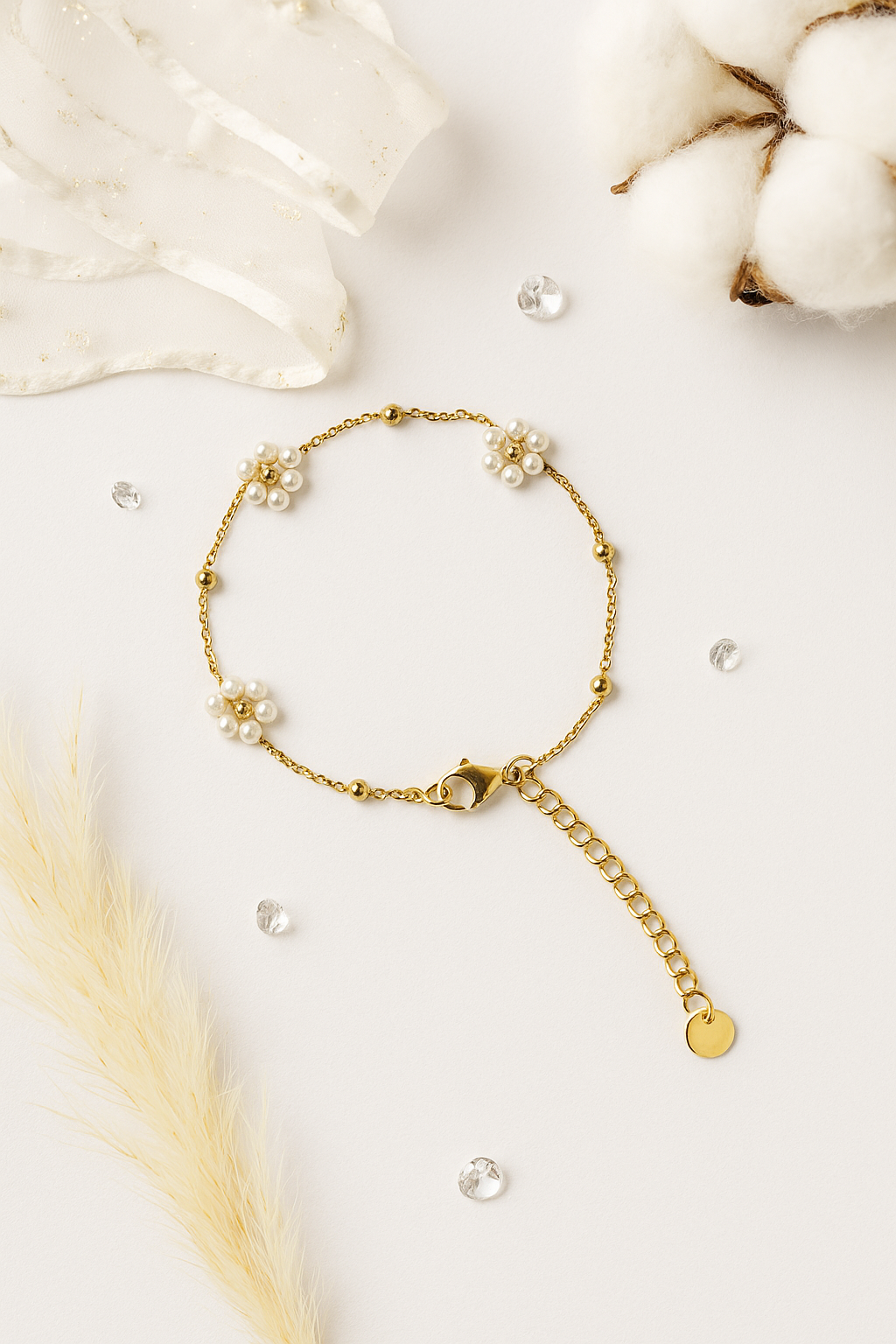 [Instock] 金色鏈條珍珠小花手鍊 Gold Chain Bracelet with Pearl Flower Charm